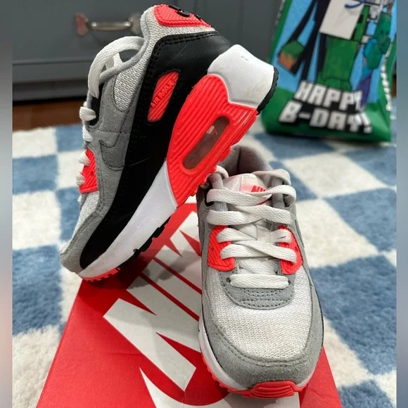 Nike air max 90 QS (PS) size 11c - Picture 3 of 4